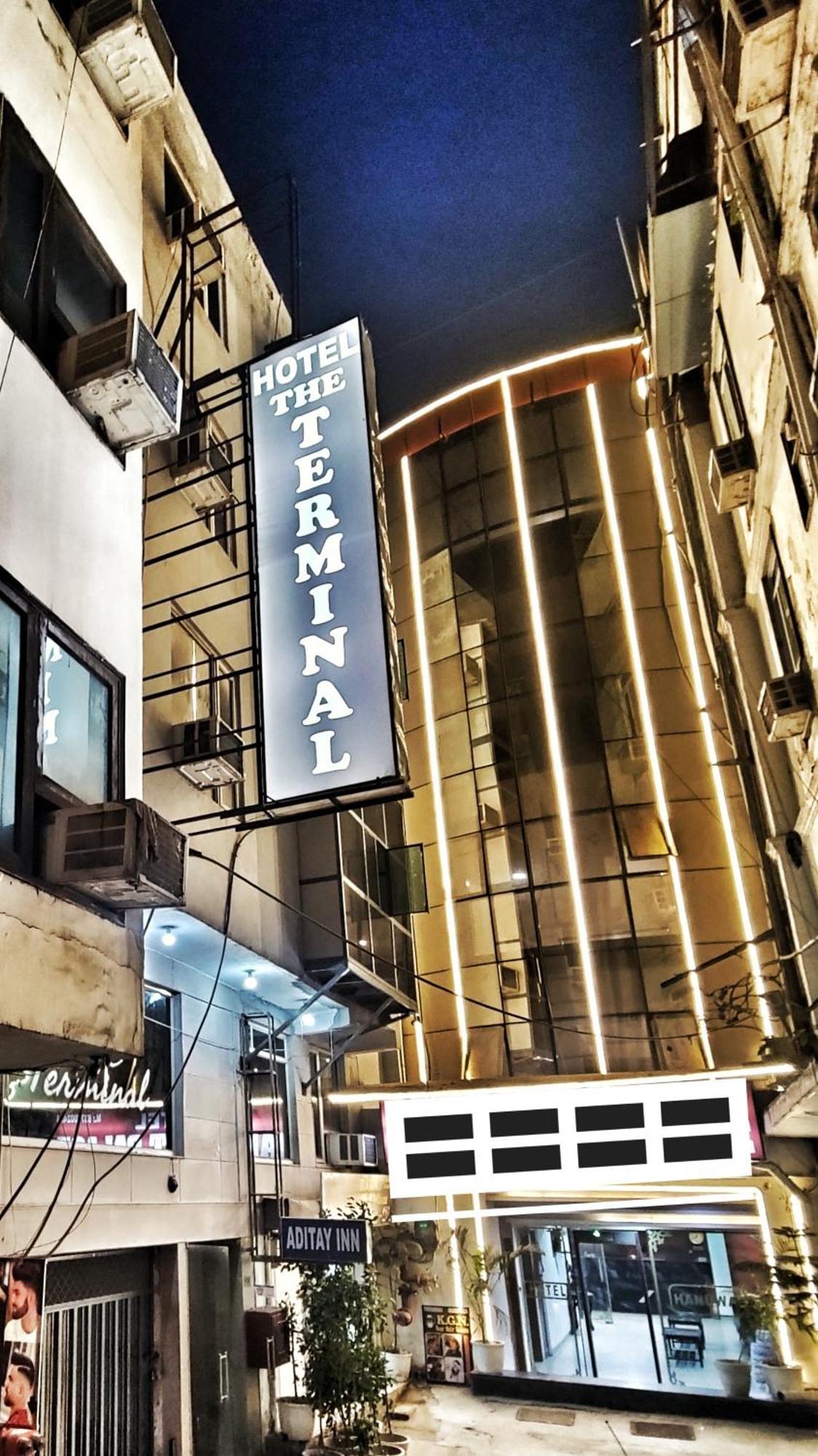 Airport Hotel The Terminal Nova Deli Exterior foto